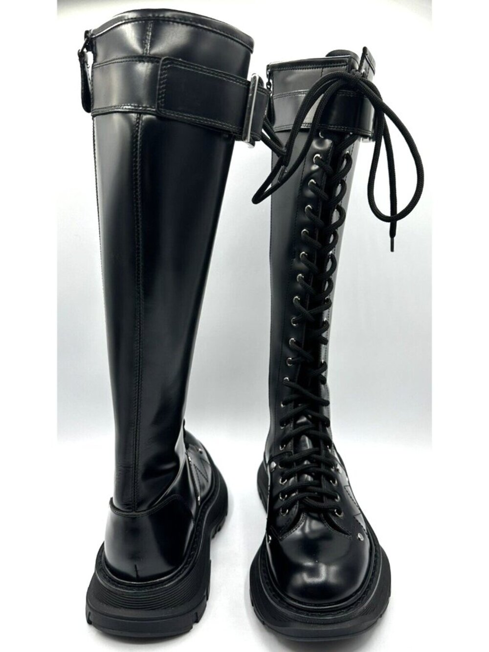 Alexander Mcqueen boots women 37 Tread Slick Knee-high Boot in Black/silver - Picture 2 of 14